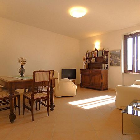 Апартаменты Scappo In Umbria, La Casa Di Eude Ассизи Экстерьер фото
